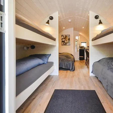 아파트 2 Bedroom In *